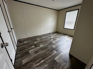 4004 E 51st St #270, Mount Morris, MI 48458