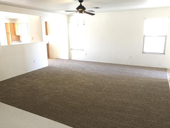 4th image of 12480 N B St