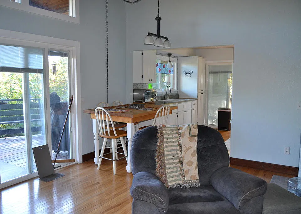 388 Rose Creek Rd
