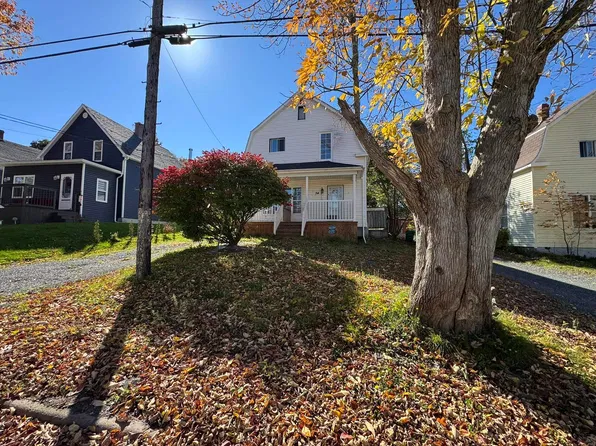 34 Duke St, Trenton, NS B0K 1X0