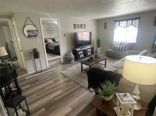 101 Locust Hill Rd #A2, Cheswick, PA 15024
