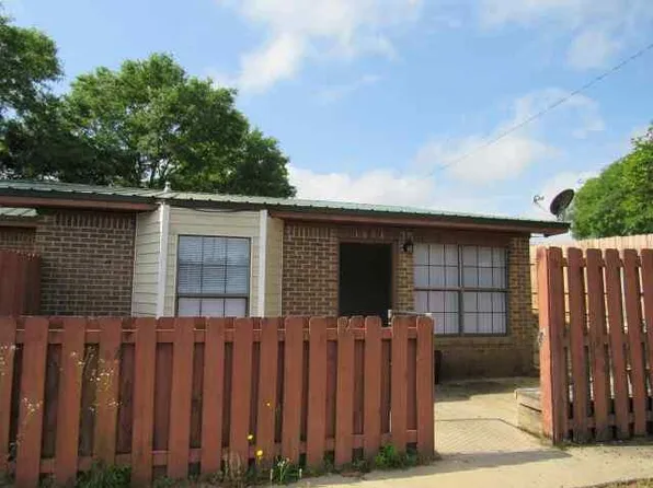 1861 1st Ave, Crestview, FL 32539