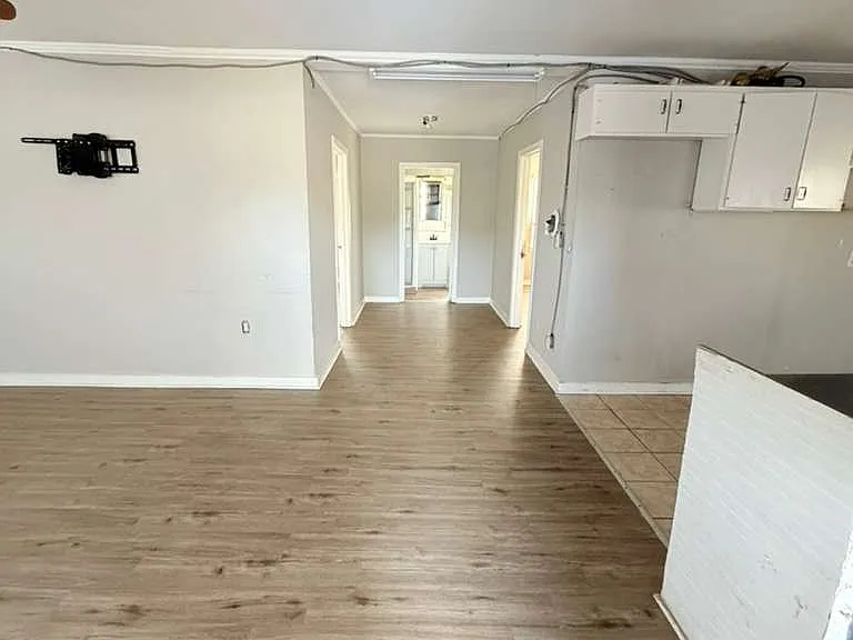 8250 Panther Lake Rd — Photo 19