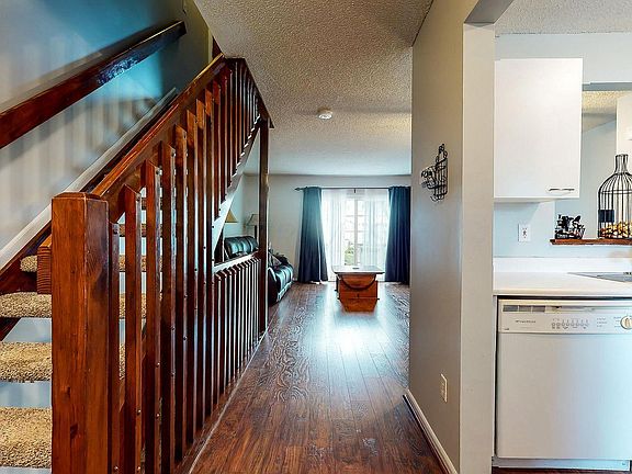 2nd image of 5692 Kilbury Ln