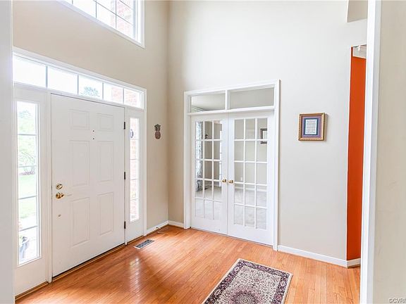 5th image of 9065 Winter Spring Dr