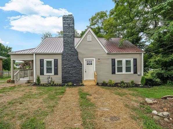 209 Daugherty St, Livingston, TN 38570
