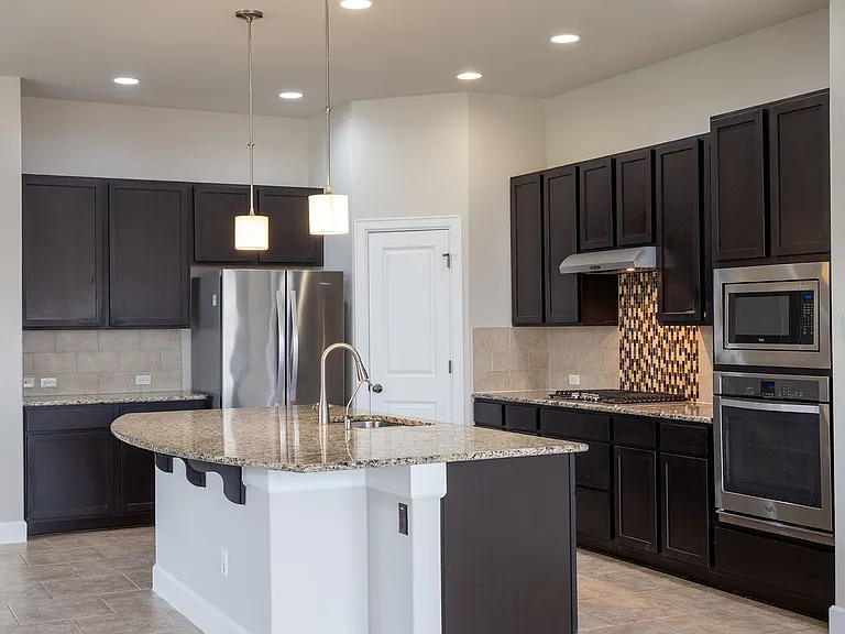 18612 Rio Chama Ln — Photo 6