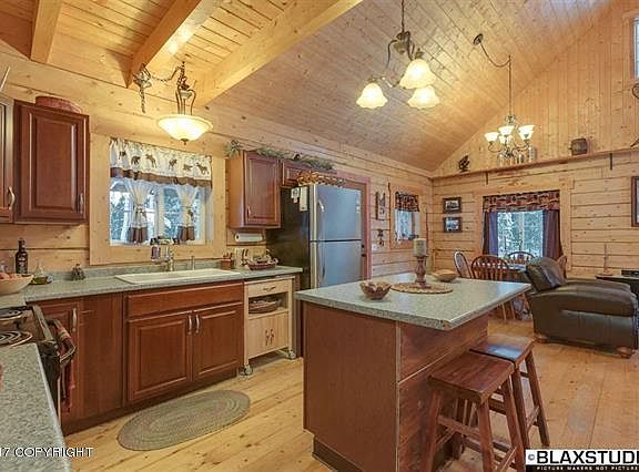 5th image of 5364 Ingrid Dr