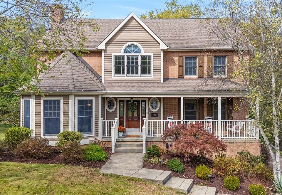 1st image of 429 Fox Meadow Dr