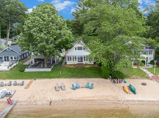 6893 Wildermere Dr NE, Rockford, MI 49341