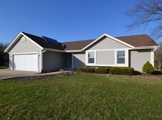 W316S2978 Short Rd, Waukesha, WI 53188