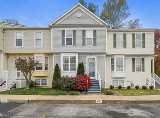 42 Denny Cir, Newark, DE 19702