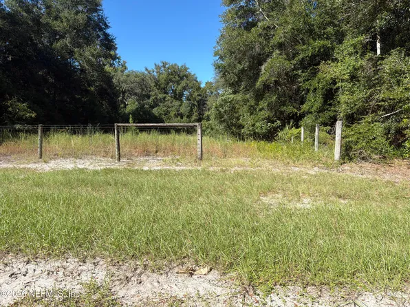 225 BEULAH CHURCH Road, Crescent City, FL 32112