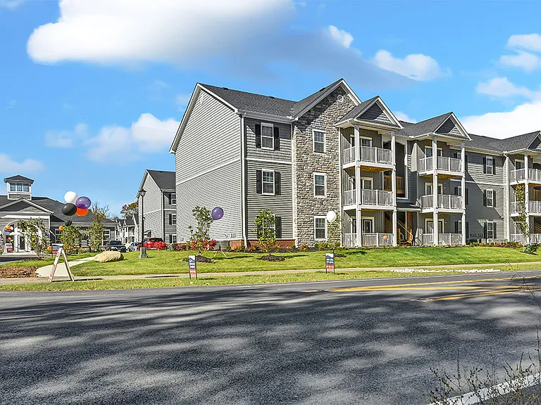 Magnolia Trace Apartments — Photo 33