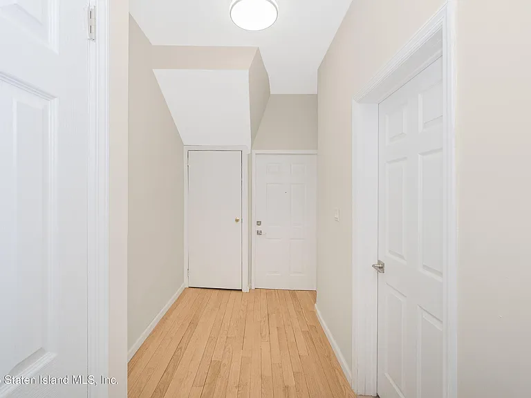 413 Cary Ave #1 — Photo 14