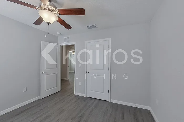 8616 SW 44th Ct — Photo 11