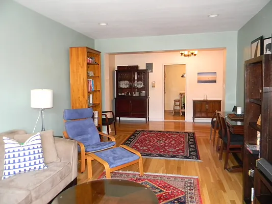 Sold by Orrichio Anderson | media 16