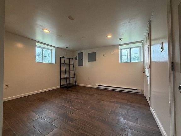 2nd image of 338 Riverside Ave #B