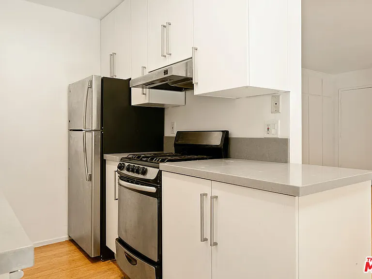 2311 4th St #114 — Photo 4