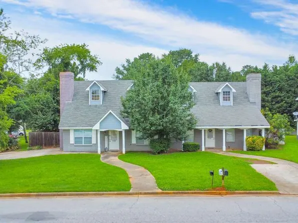 2124 Hickory Bnd SE, Conyers, GA 30013