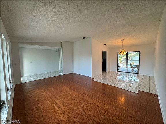 5th image of 1319 SE 22nd Ter