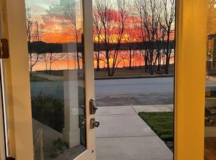 15 Waterside Ln, Taylors, SC 29687