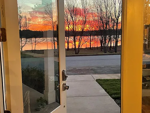 15 Waterside Ln Photo 1