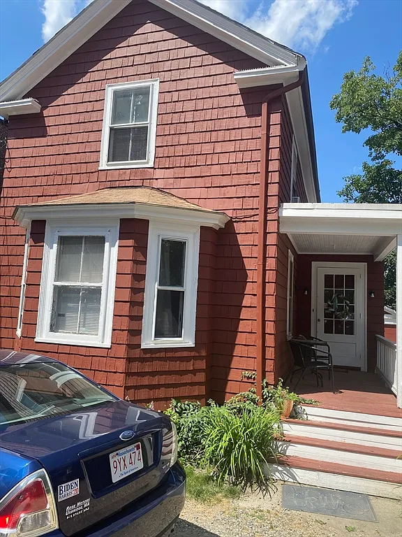 3 bed, 2.0 bath, 1500 sqft, $3,100 — Photo 1