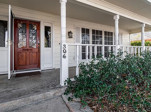 4th image of 306 Glen Canyon Dr