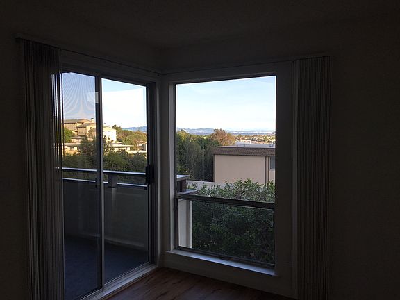 4th image of 66 Via Holon APT 4