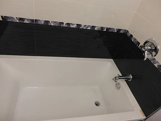 Rented by iList, LLC | media 22