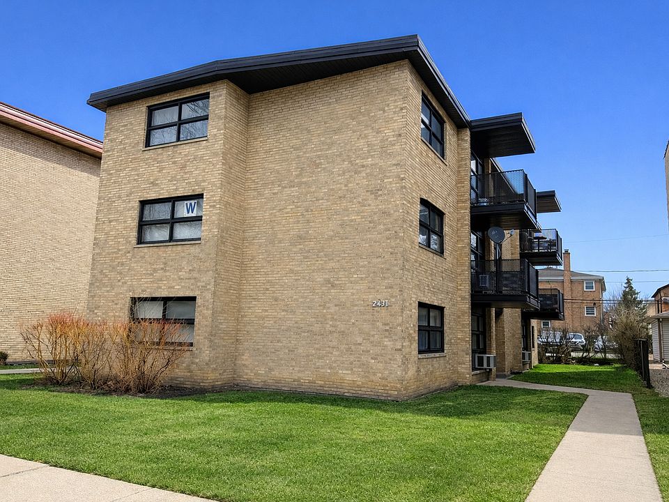 1st image of 2431 N 76th Ct #2