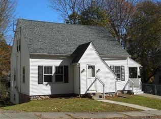 40 Pine St, Northbridge, MA 01534