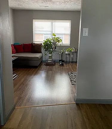 3rd image of 2903 E 9th Ave Unit B