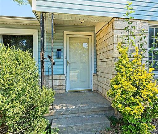 5th image of 1209 Melrose Dr