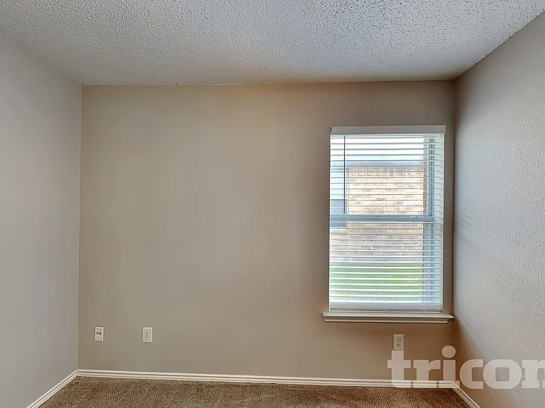 2516 Concina Way — Photo 11