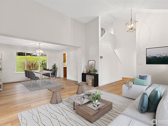 4th image of 13418 Elk Ridge Road SE