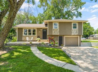 301 S Washington St, Spring Hill, KS 66083