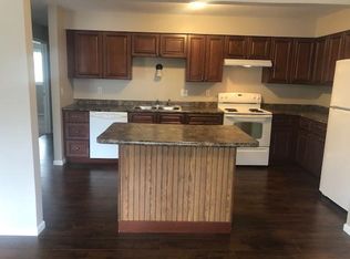 908 Wescott Sq APT 104, Saint Paul, MN 55123