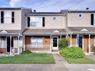 204 Monument Ct, Yorktown, VA 23693