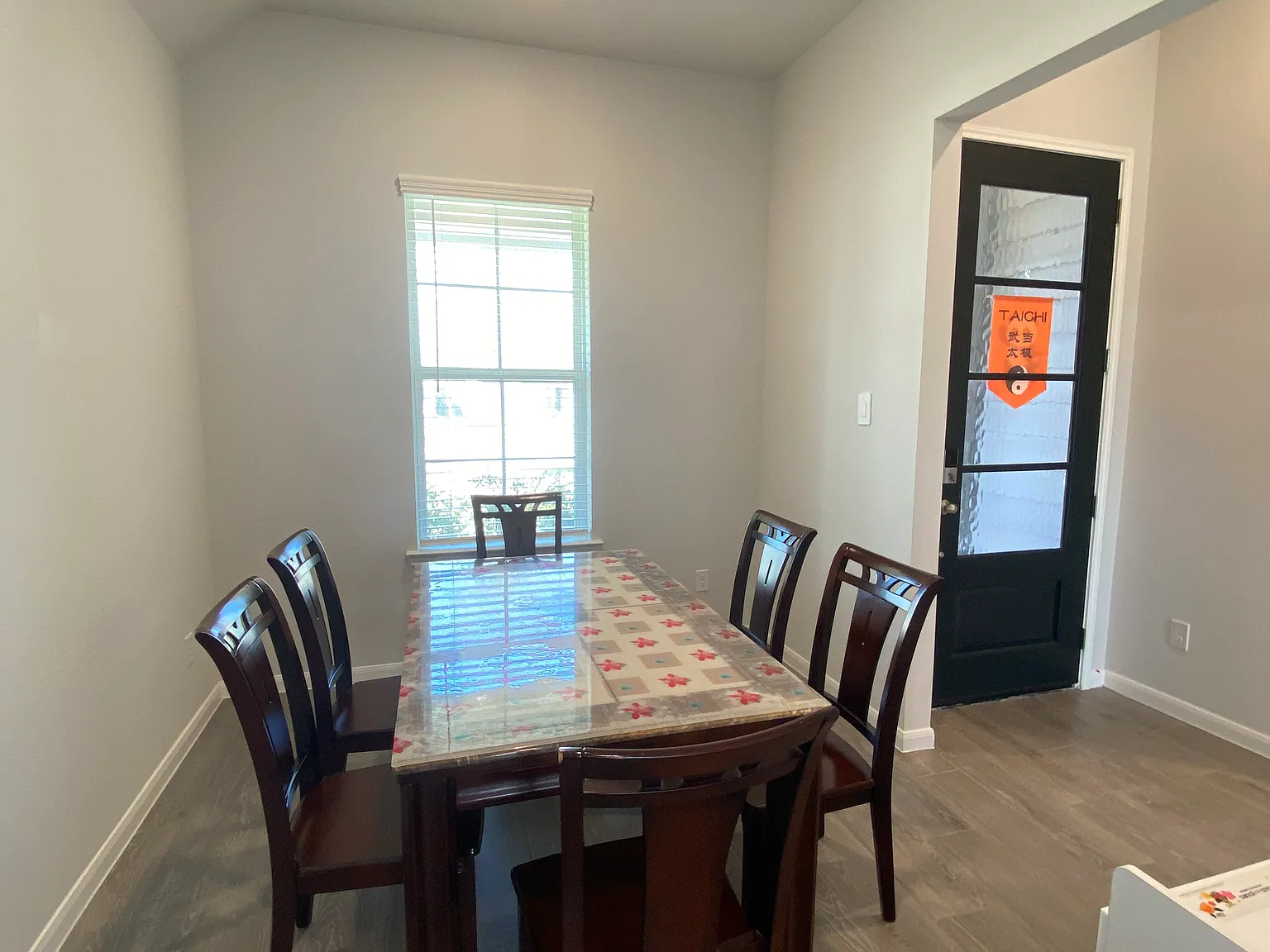 3 bed, 1483 sqft, $2,750 — Photo 4