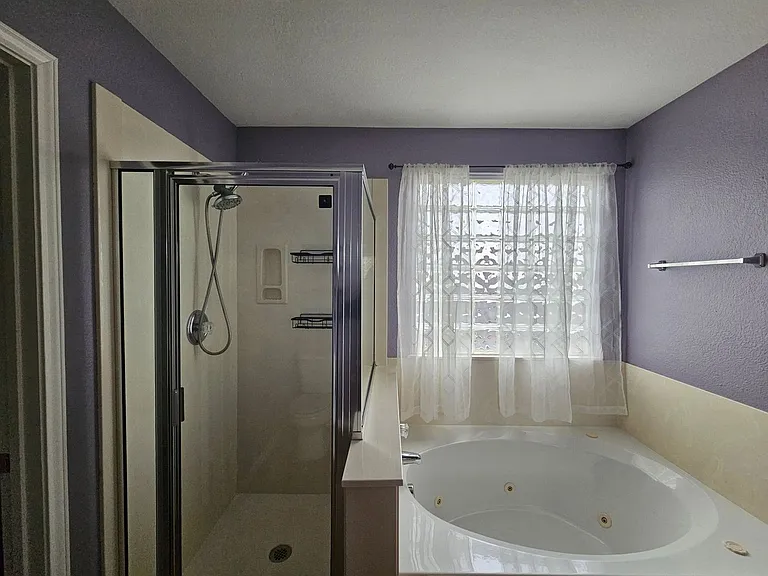 5704 Schneider Dr — Photo 11