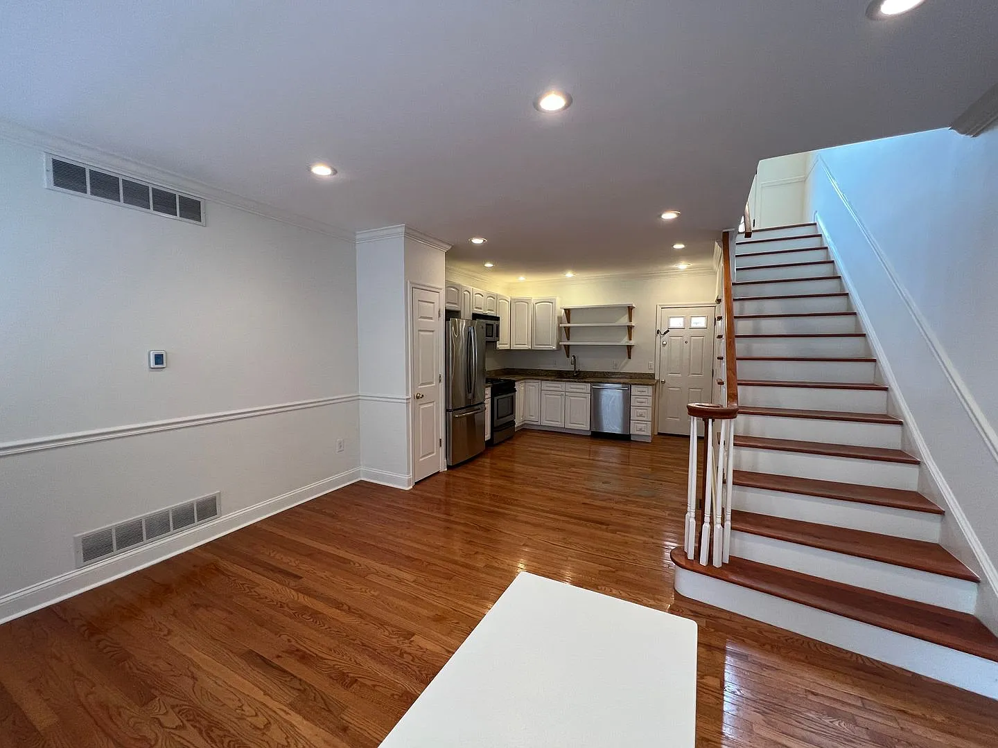Darling Graduate Hospital 2bd/1bd — Photo 2