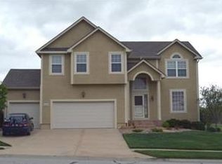 4411 N 141st St, Basehor, KS 66007