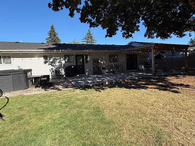 4710 NE 129th Ave — Photo 5