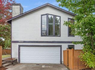 3502 NE 91st St, Seattle, WA 98115
