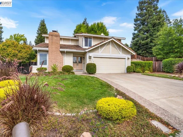 4 Woodview Ct, San Ramon, CA 94582