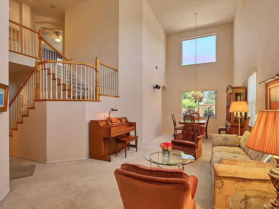 3rd image of 41218 Essex Ct