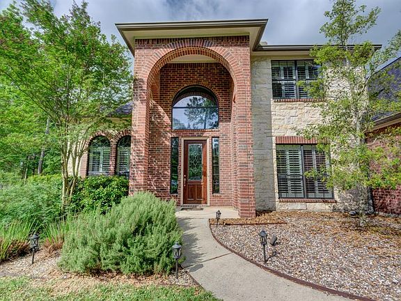 5th image of 12111 Leafy Oak Way