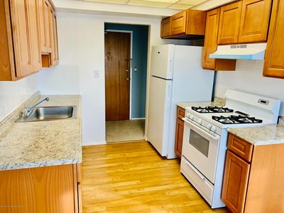 66F Stonehurst Blvd, Freehold, NJ, 07728